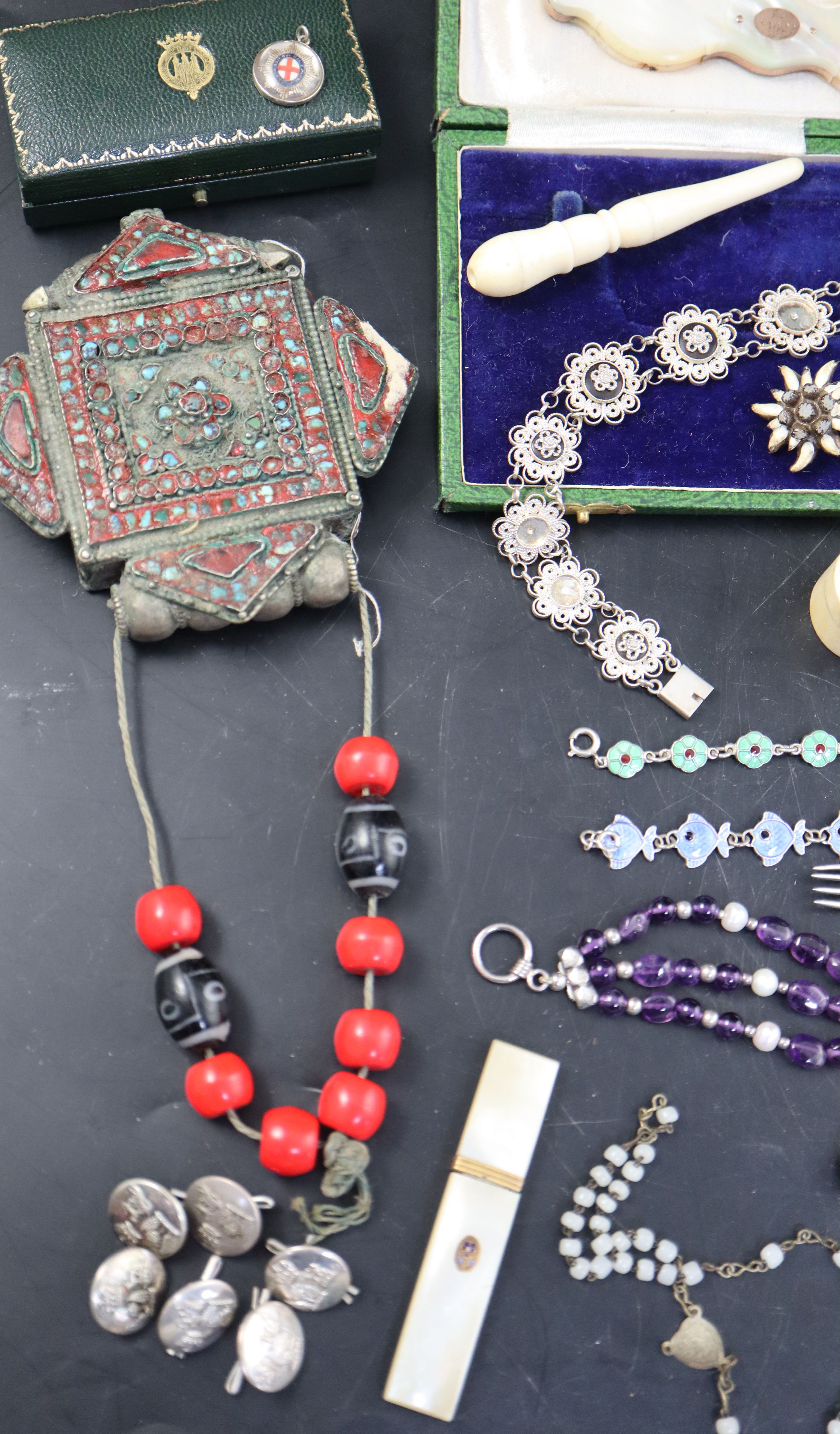 A collection of assorted costume jewellery